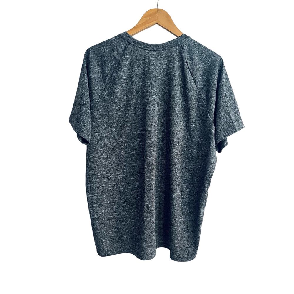 Nike upf sun shirt - Picture 2 of 6